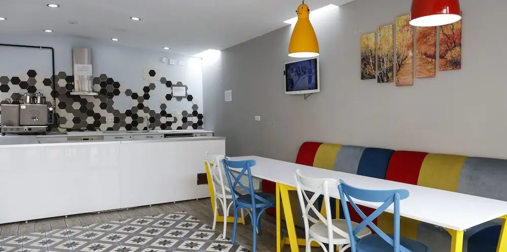 Стамбул: Campucity Kiz Ogrenci Yurdu Kadikoy