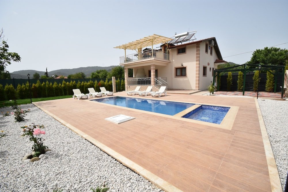 Фетхие: Villa Ozden by Helaltatilvillari