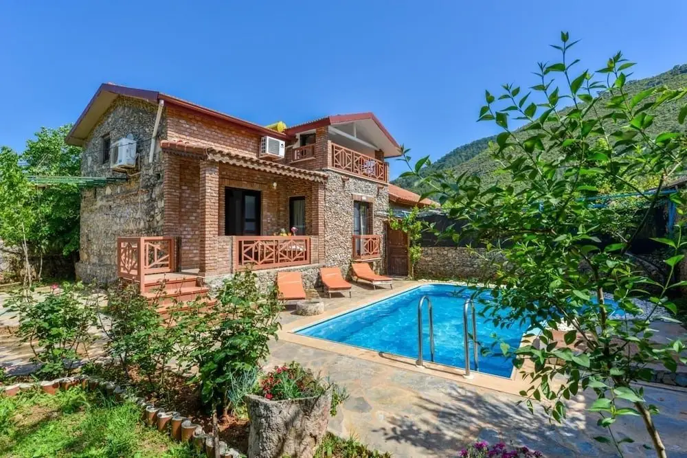 Фетхие: Villa Sarnic