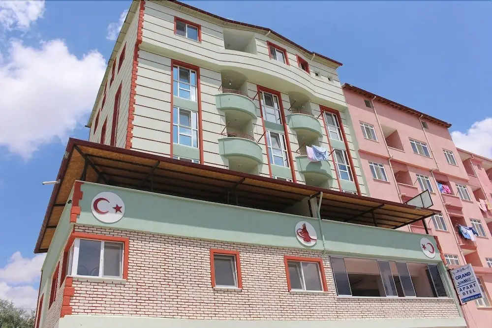 Газлигёль: Grand Sonmez Apart Hotel