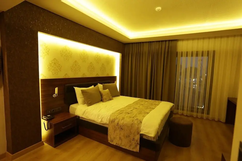 Алашехир: Can Deluxe Hotel