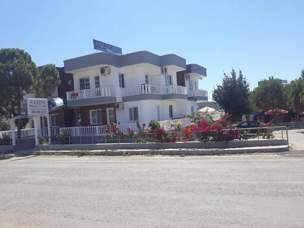 Акбук: Akbuk Otel Restaurant