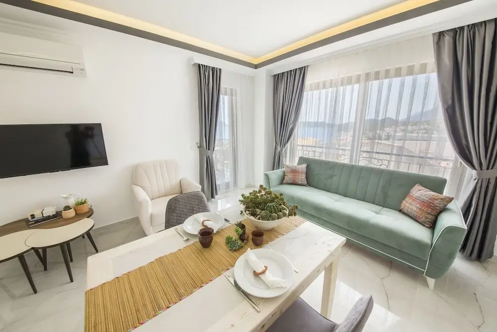 Каш: Cedrus Suites