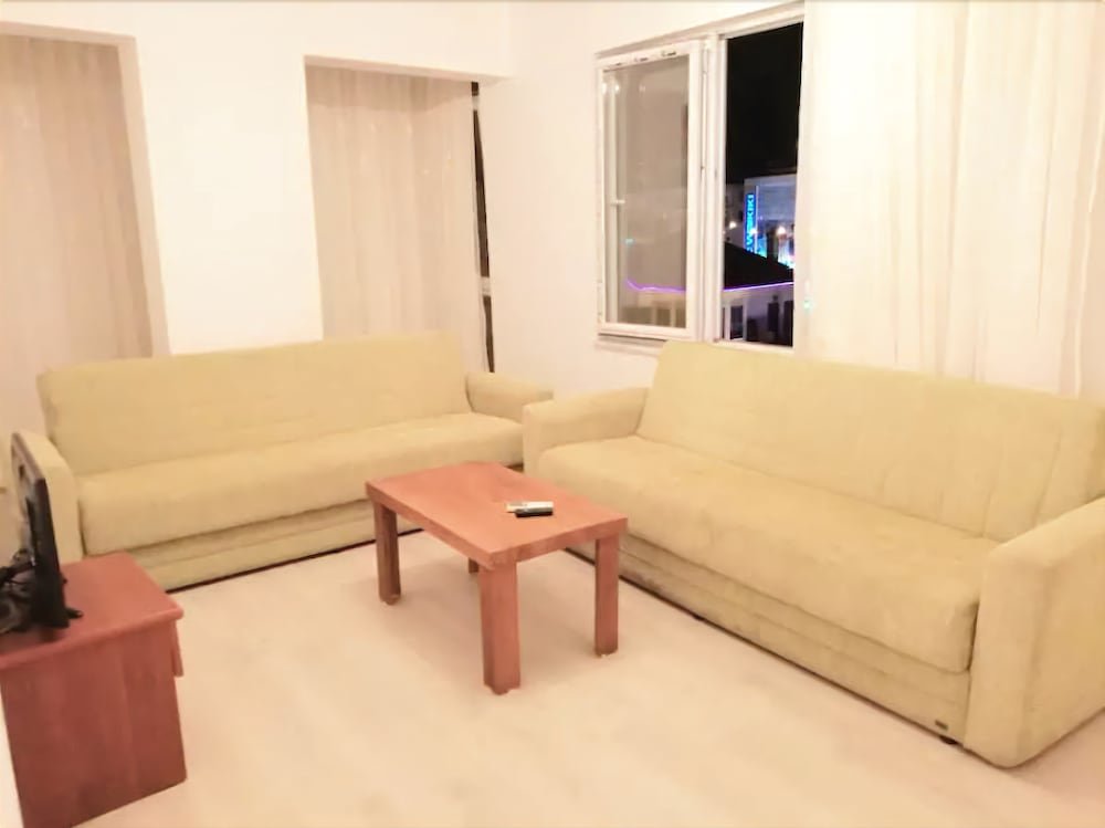 Аланья: 2 Bedroom Apartment in Alanya City