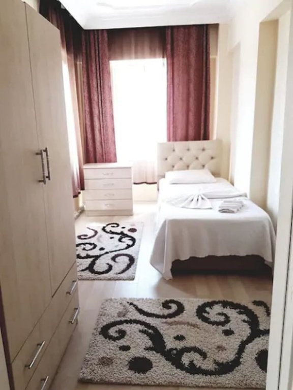 Анталья: Konyaaltı Beach Apartment