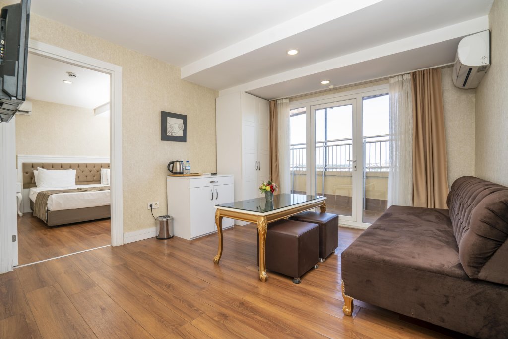 Стамбул: Kunlun Kensington Hotel