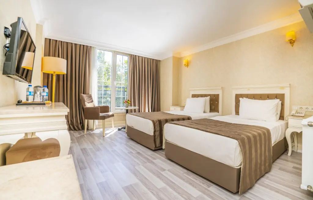 Стамбул: Kunlun Kensington Hotel