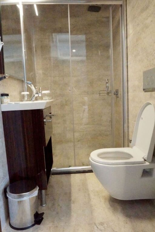 Увезпинар: Marinn Deluxe Hotel