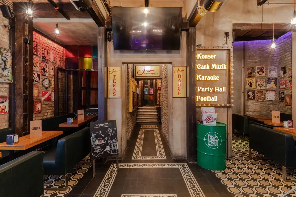 Стамбул: Sanat Hostel Taksim