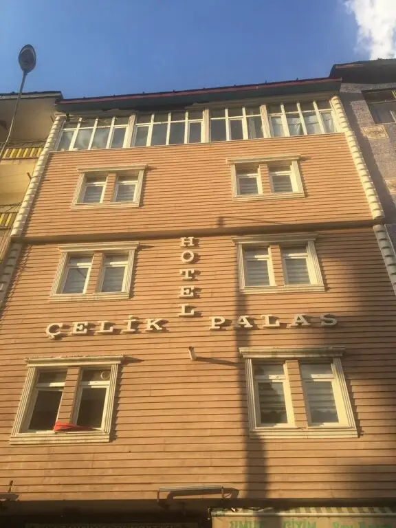 Сарыкамыш: Otel Celik Palas