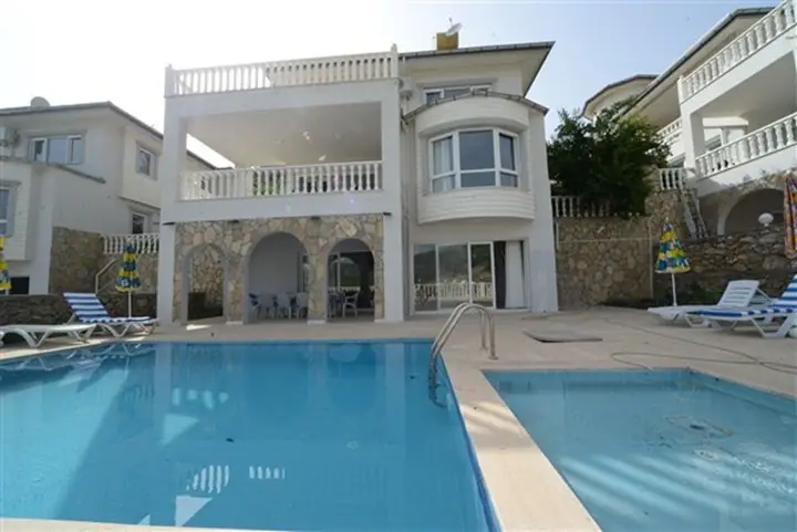 Аланья: Emre White Villas 1