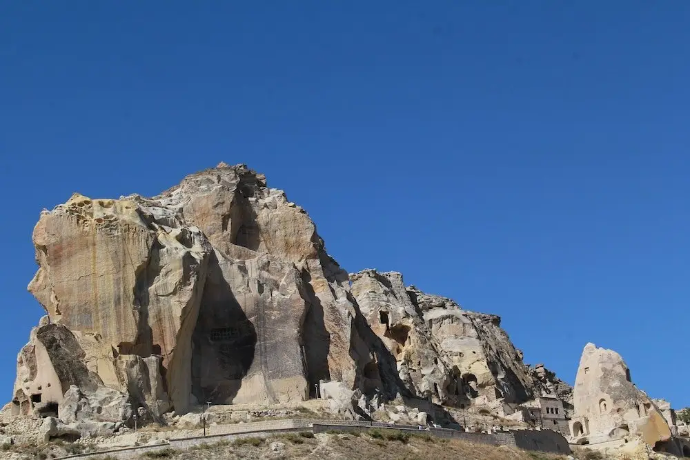 Ургуп: Tafana Cave & Stone Lodge