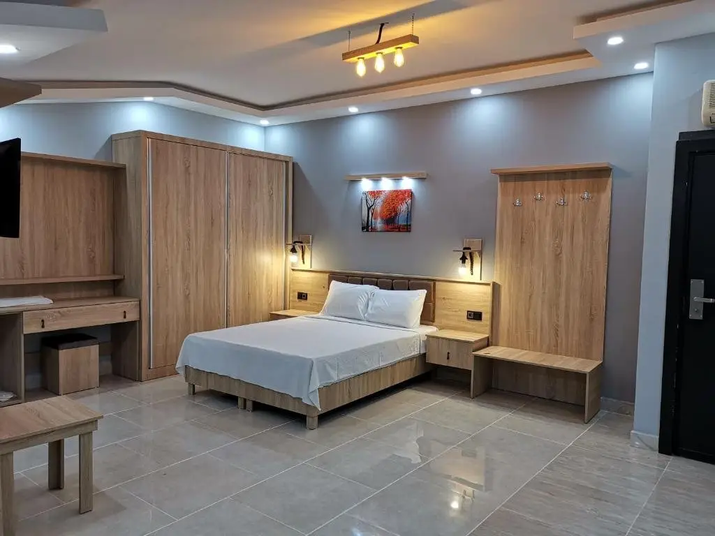 Анталья: Beyond Otel