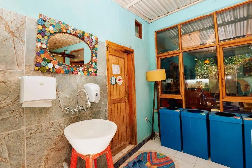 Анталья: Hostel Vague