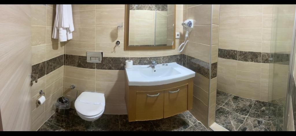 Стамбул: Gul Hotel