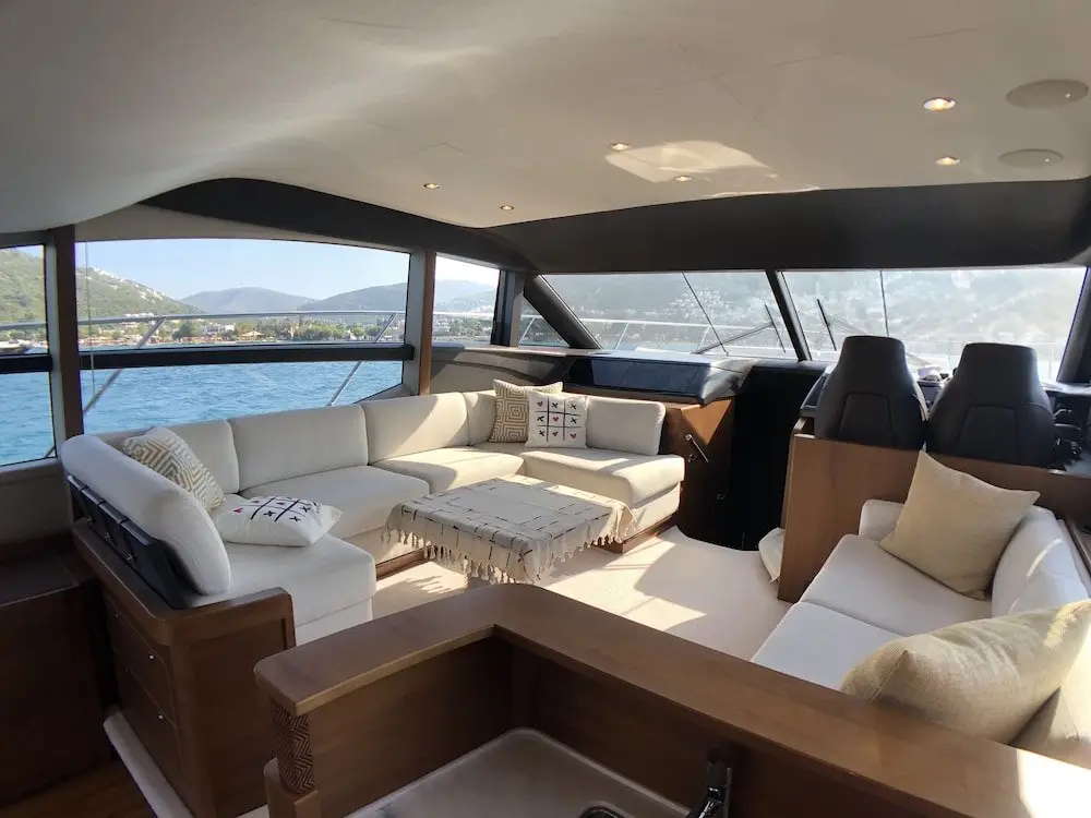 Бодрум: 2017 Princess 52 Fly Yacht In Bodrum