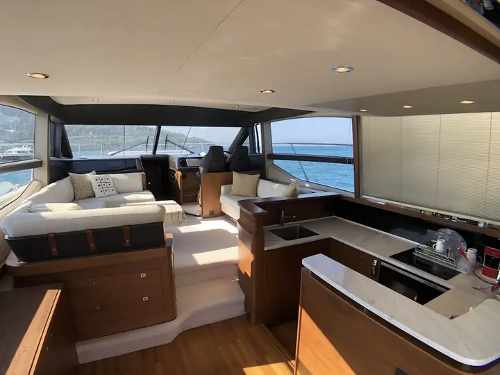 Бодрум: 2017 Princess 52 Fly Yacht In Bodrum