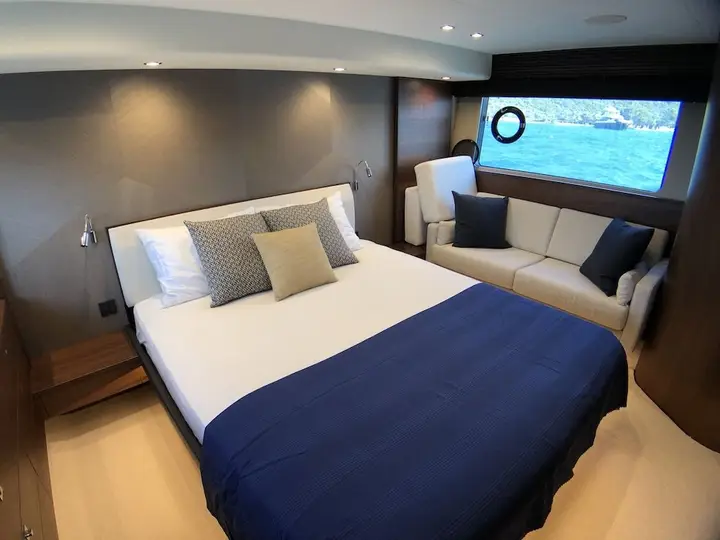 Бодрум: 2017 Princess 52 Fly Yacht In Bodrum