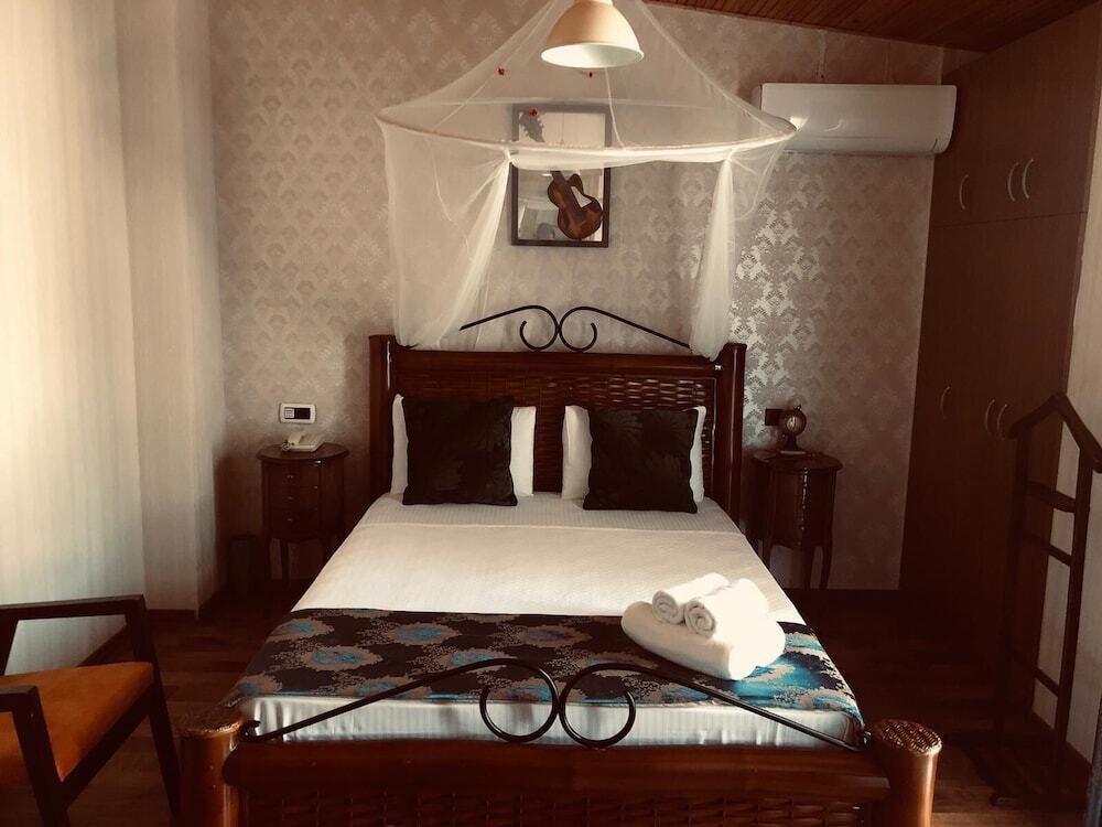 Чешме: Ata Boutique Hotel