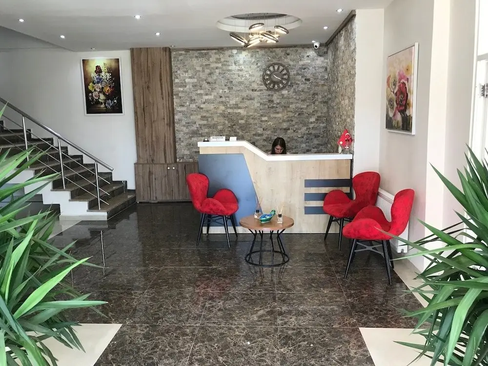 Лапсеки: Alesya Otel