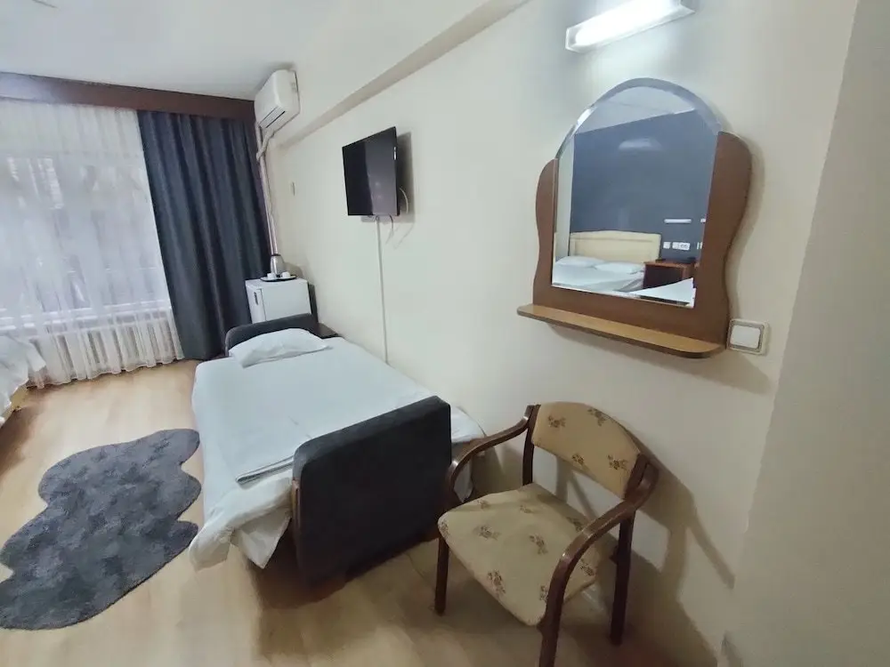 Бурса: Hotel Cesmeli
