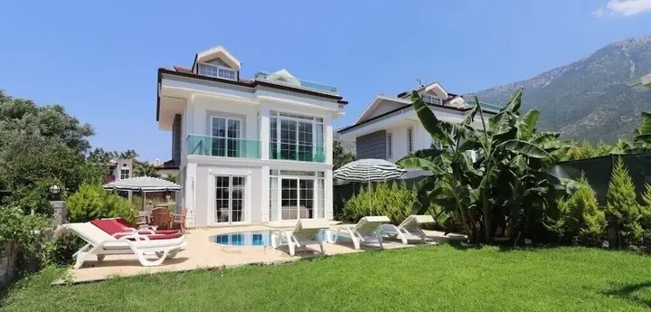 Фетхие: Villa AKD1 by JoyLettings