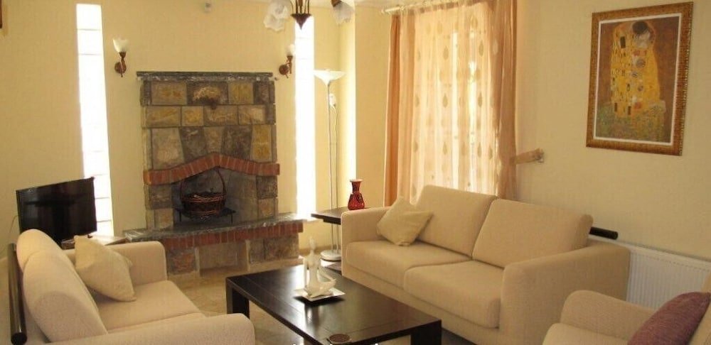 Фетхие: Villa XT37 by JoyLettings