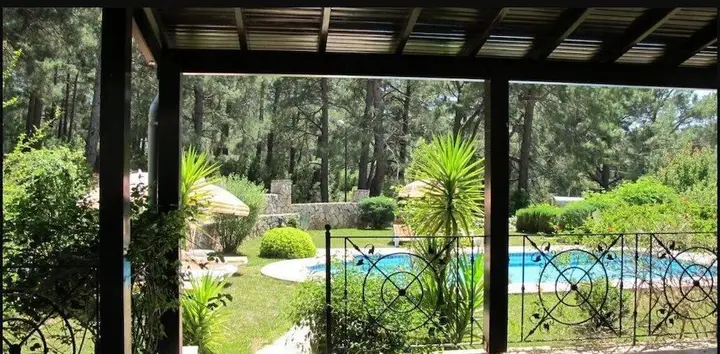 Фетхие: Villa AX08 by JoyLettings