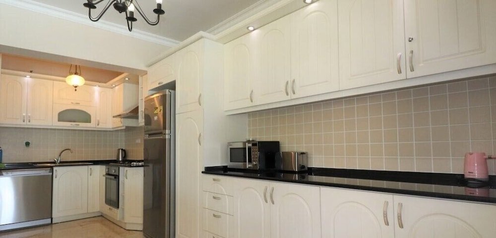 Фетхие: Villa ANM2 by JoyLettings