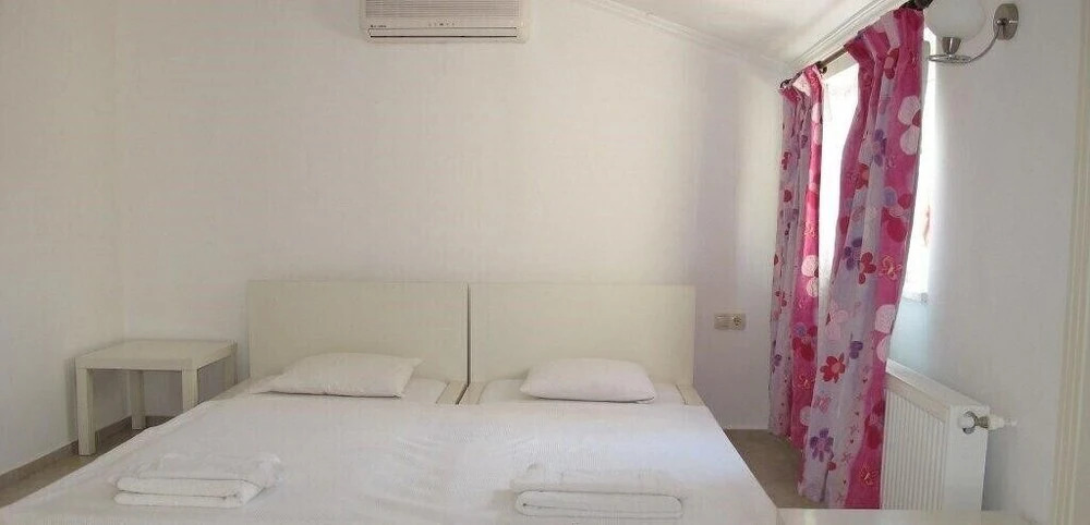 Фетхие: Villa CRL5 by JoyLettings