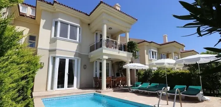 Фетхие: Villa YS06 by JoyLettings