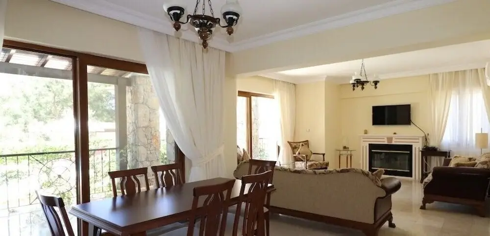 Фетхие: Villa AX12 by JoyLettings