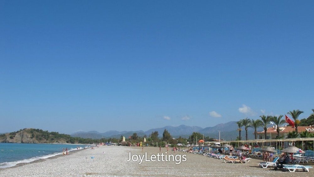 Фетхие: Villa NP17 by JoyLettings