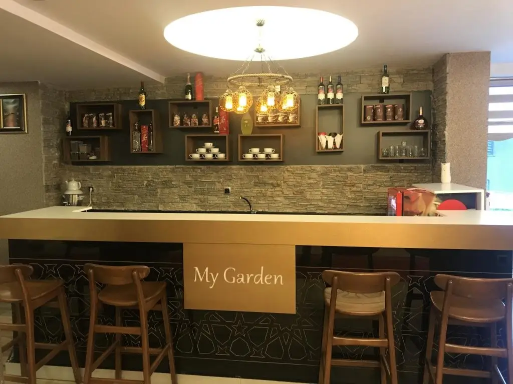 Кисикли: Elite My Garden Hotel