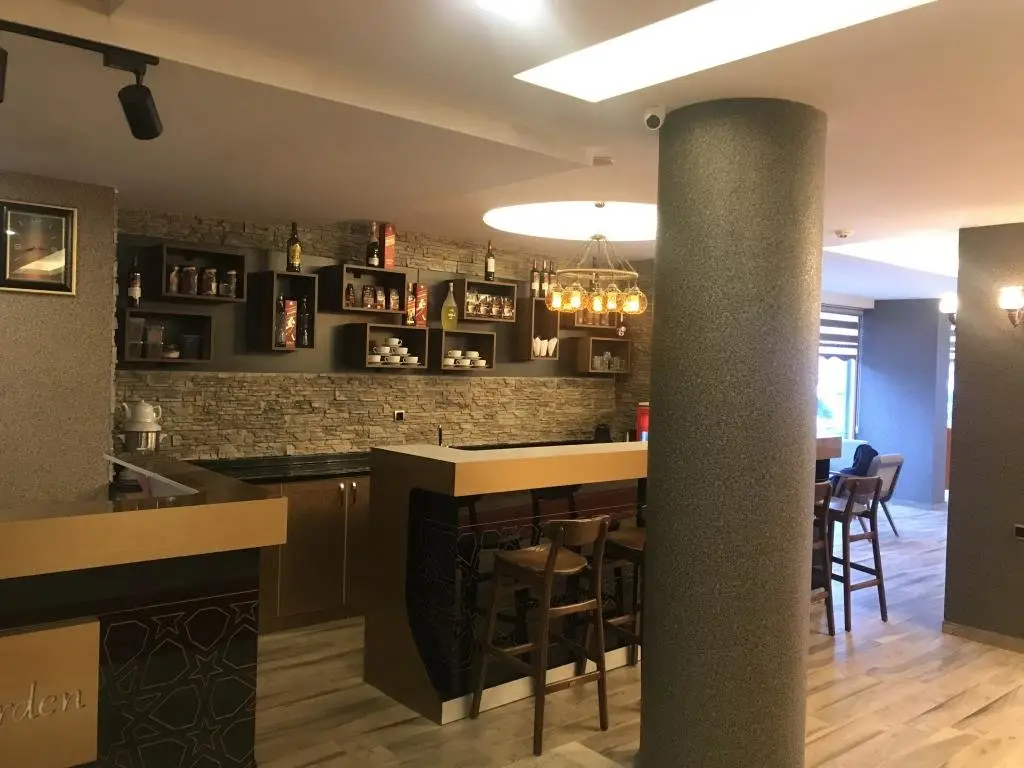 Кисикли: Elite My Garden Hotel