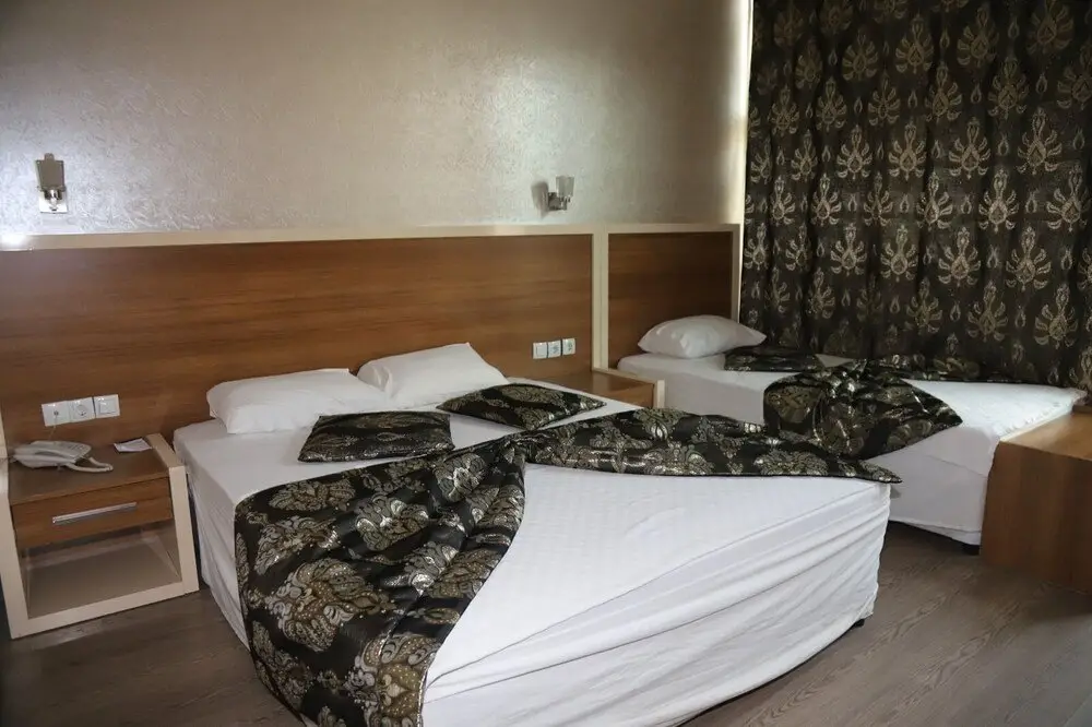 Вираншехир: Tella Hotel