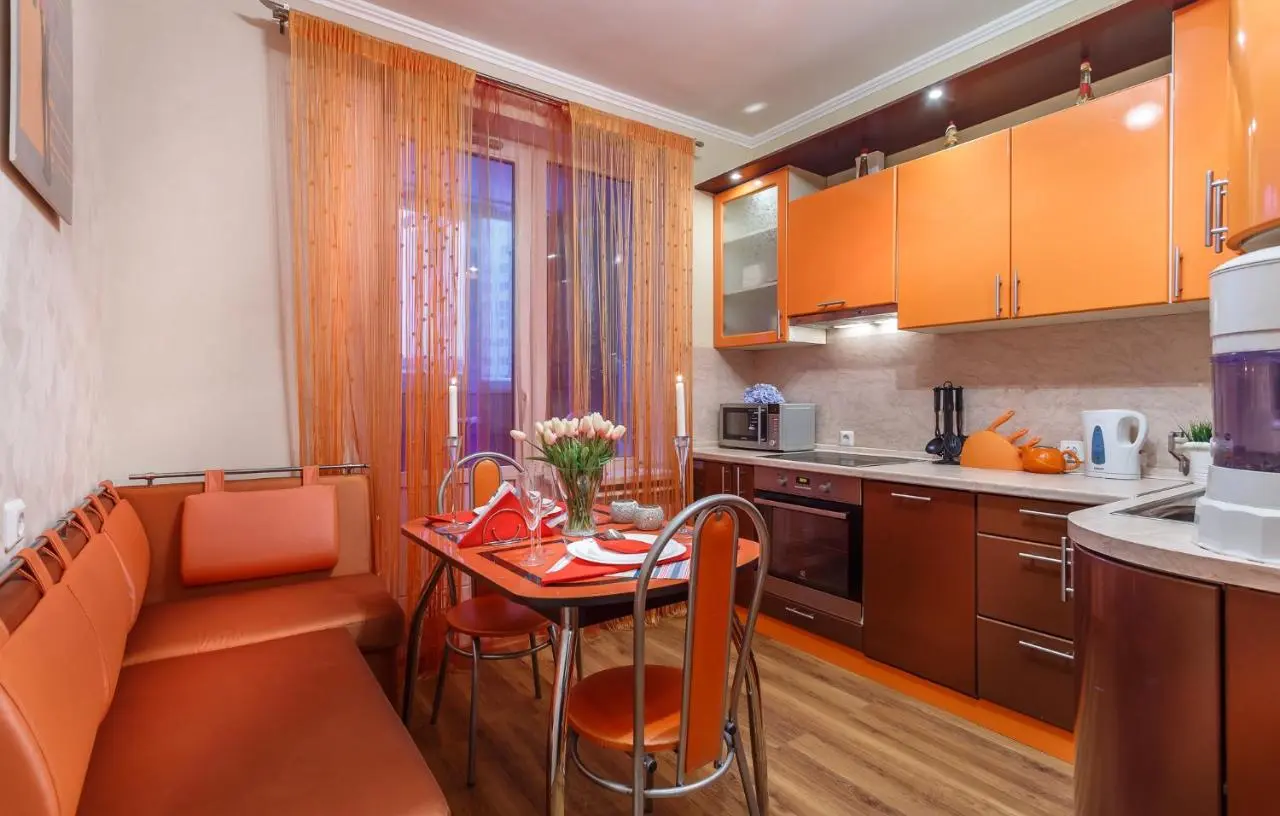 Красногорск: Apartments on Kosmonavtov 1