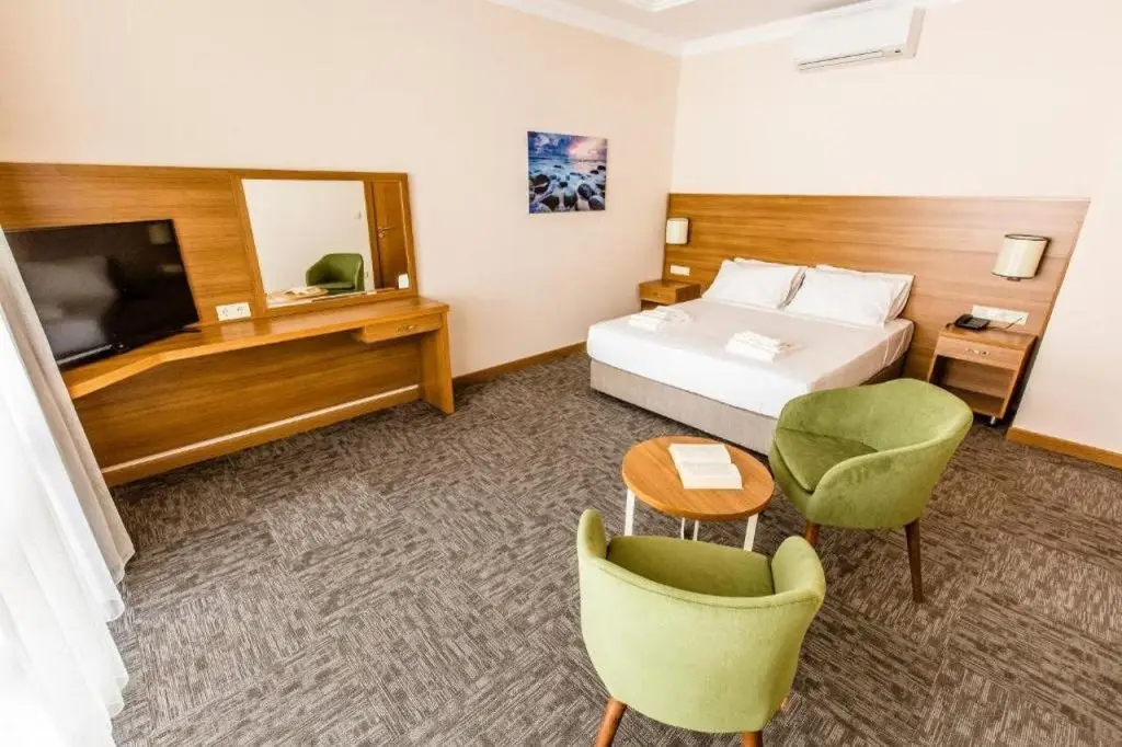 Акьярлар: Club Marma Hotel