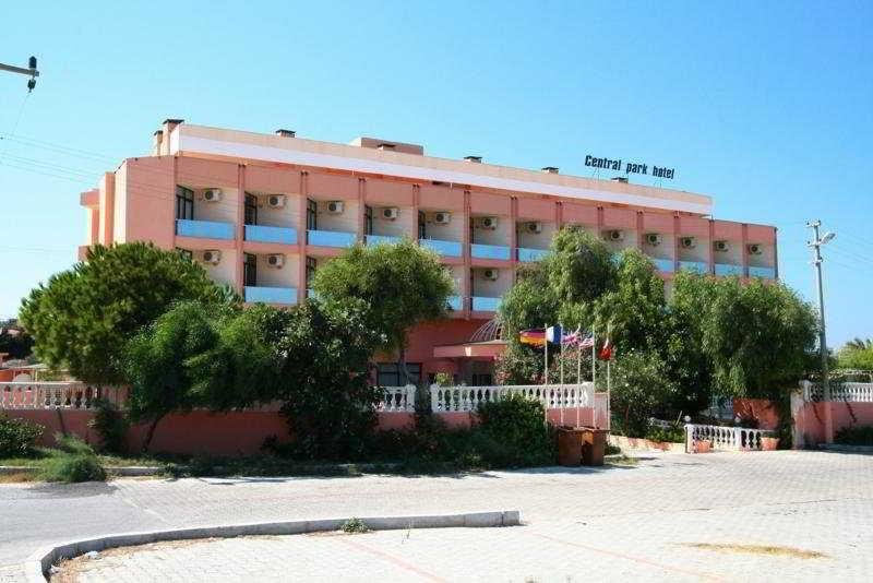 Чешме: Central Park Hotel