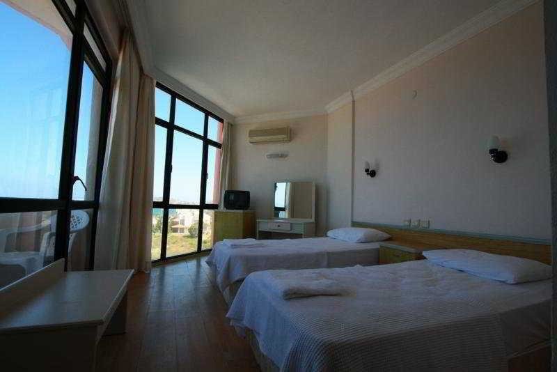 Чешме: Central Park Hotel