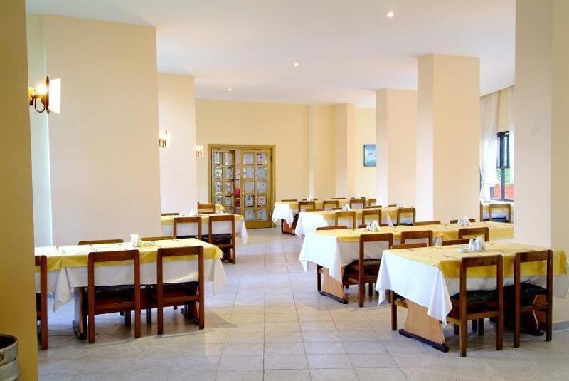 Кемер: UK Hotels Kiriş