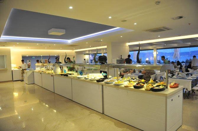 Тургутрейс: Club Mavi Hotel&Suites
