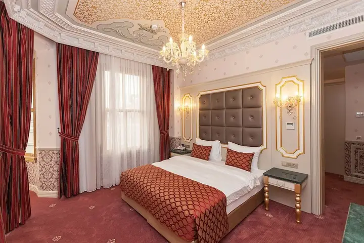 Стамбул: Отель Meserret Palace