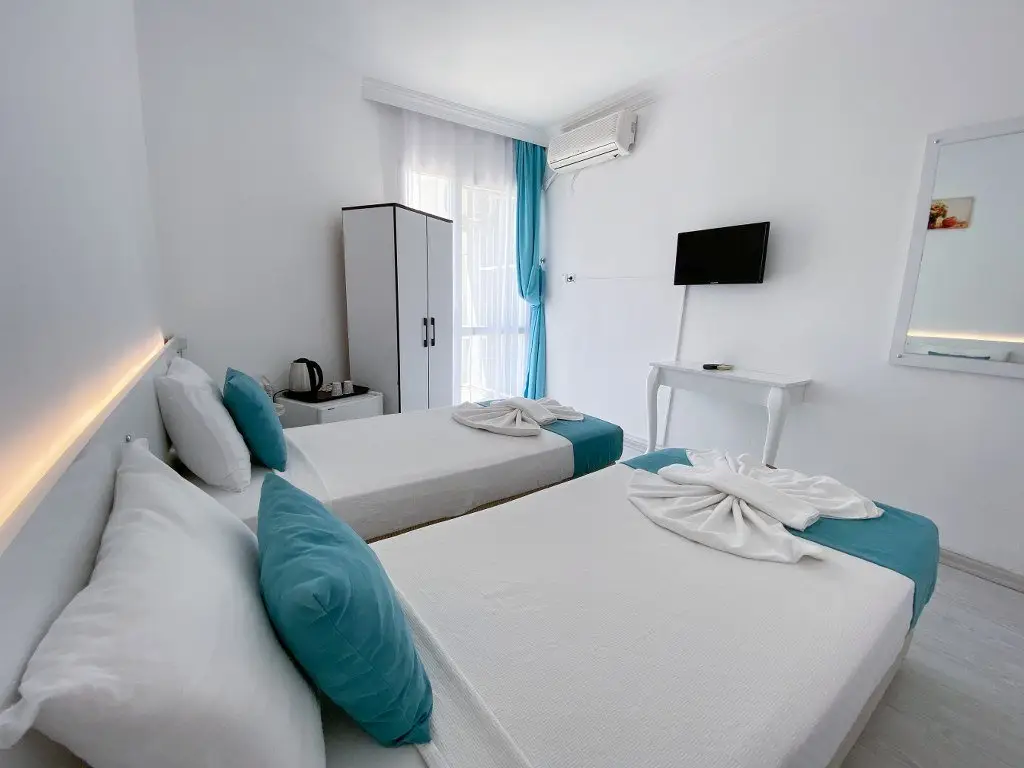 Чешме: Minerva Port Hotel