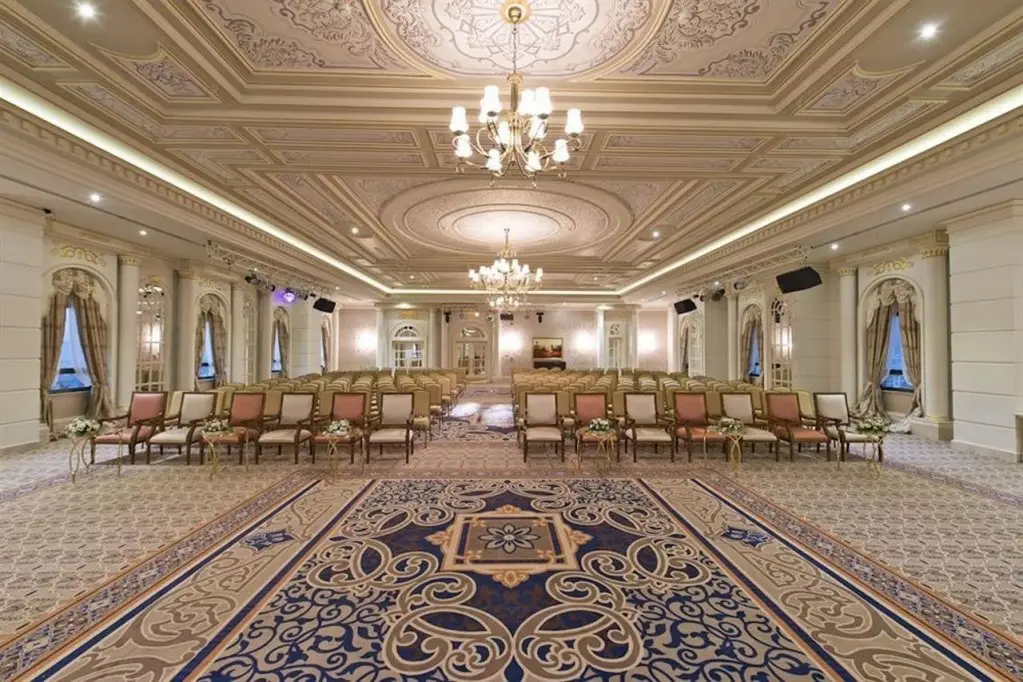 Ван: Elite World Van Hotel 5*