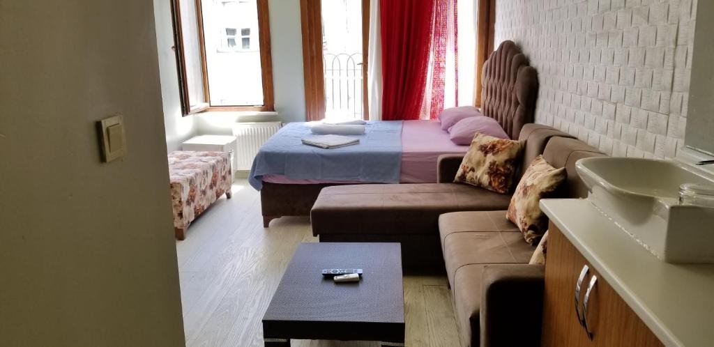 Стамбул: İREM Apartment