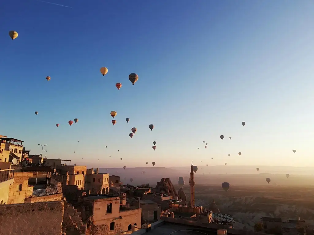 Учисар: cronoscappadocia