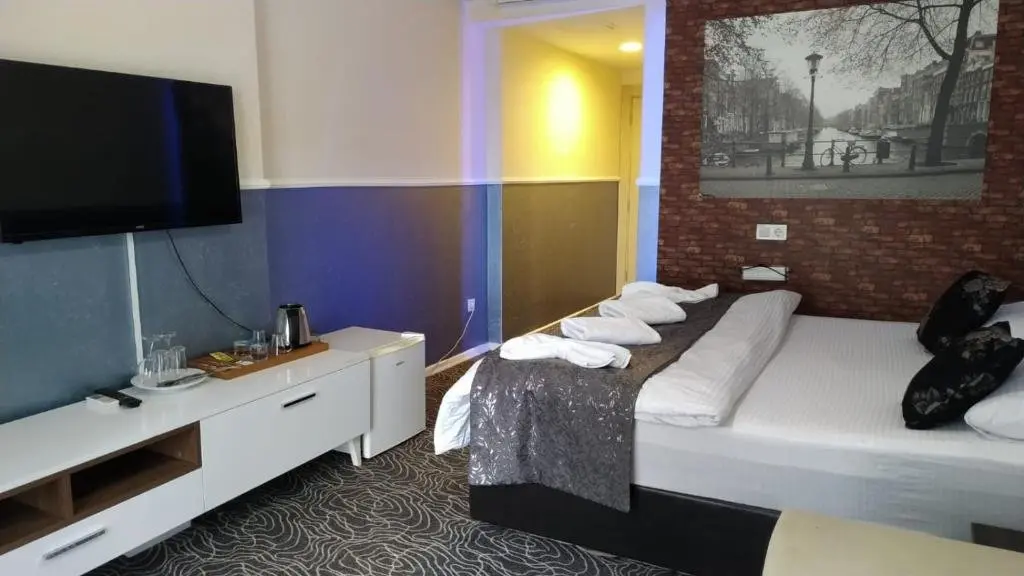 Стамбул: Gold Suit Beylikdüzü