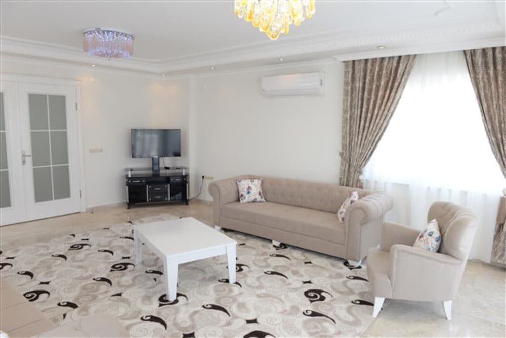 Аланья: Luxury 9 Bedroom Villa With Private Pool, Alanya Villa 1033