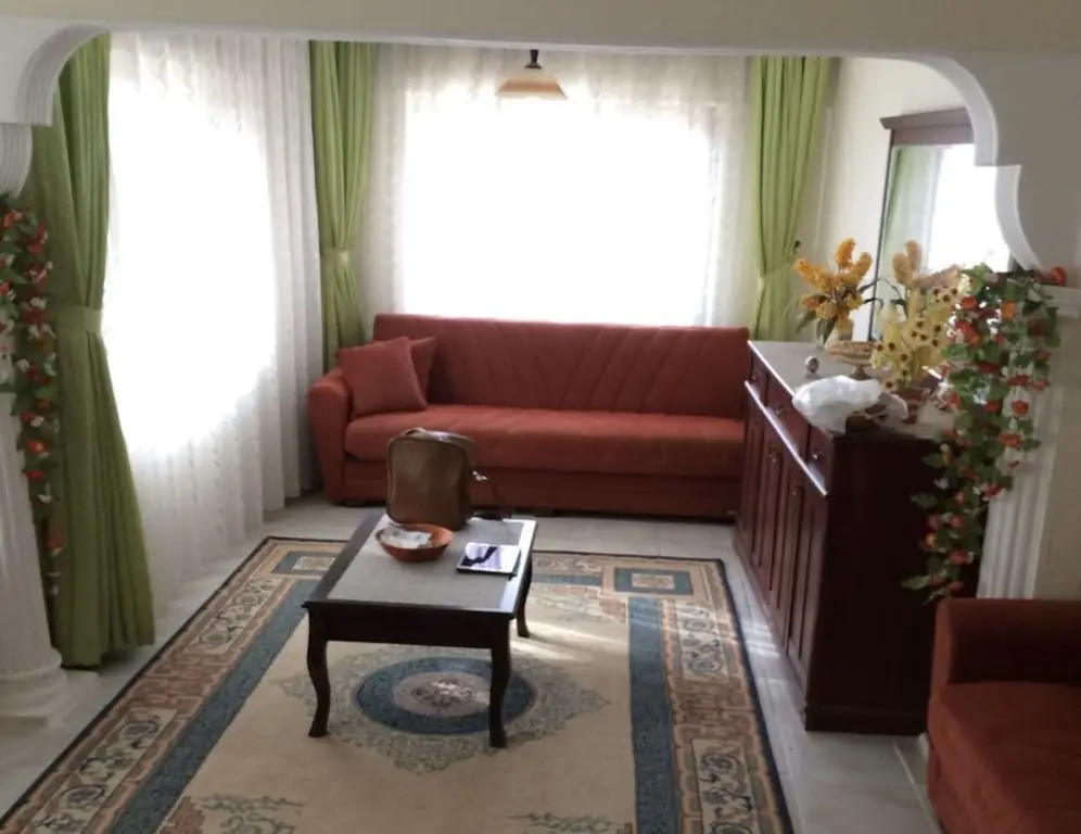 Дидим: Delightful Apartment Sleeps 8 Great Location
